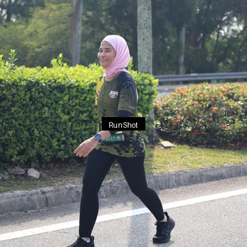 Runner Photo 6937833