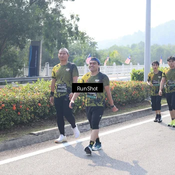 Runner Photo 6937836