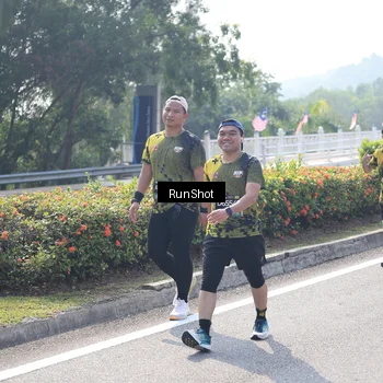 Runner Photo 6937839