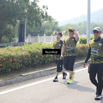 Runner Photo 6937849