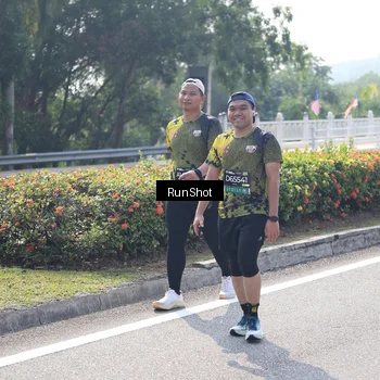 Runner Photo 6937854