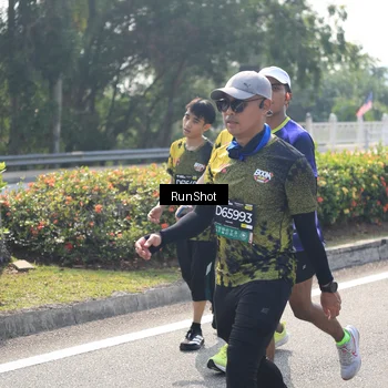 Runner Photo 6937860