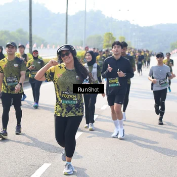 Runner Photo 6937865