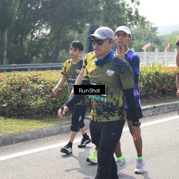 Runner Photo 6937866