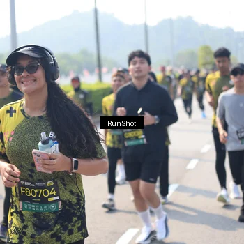 Runner Photo 6937874