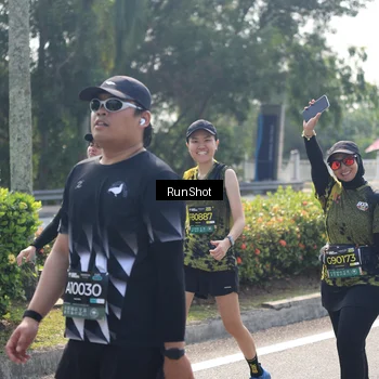 Runner Photo 6937902