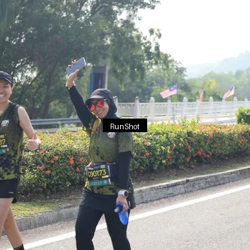 Runner Photo 6937907