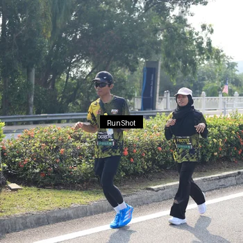 Runner Photo 6937918