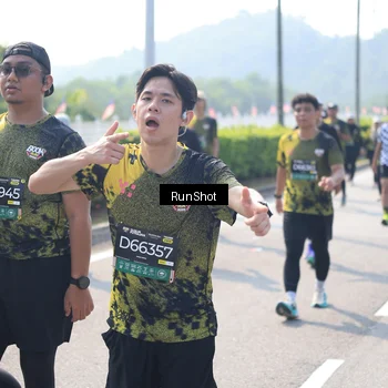Runner Photo 6937954