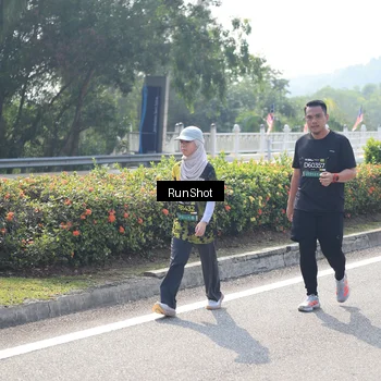 Runner Photo 6937961