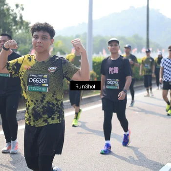 Runner Photo 6937967