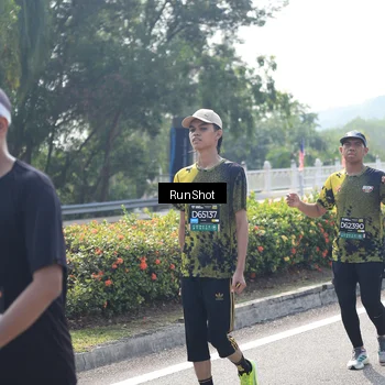 Runner Photo 6937978