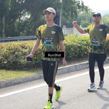 Runner Photo 6937981