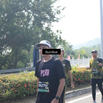 Runner Photo 6937983