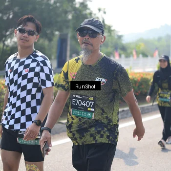 Runner Photo 6938008