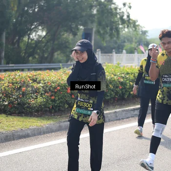 Runner Photo 6938031