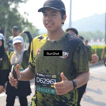 Runner Photo 6938054