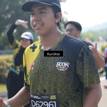 Runner Photo 6938056
