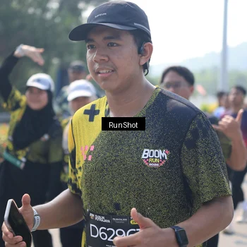Runner Photo 6938058