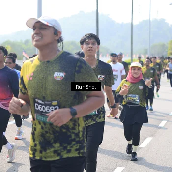 Runner Photo 6938066