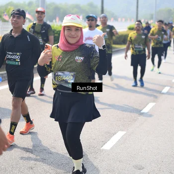 Runner Photo 6938074