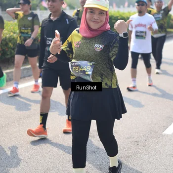 Runner Photo 6938086