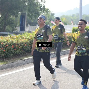 Runner Photo 6938104