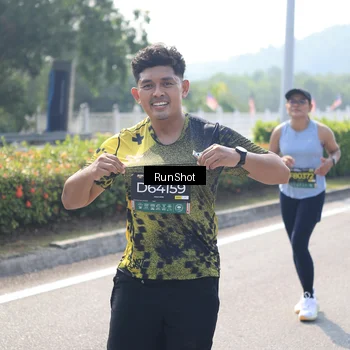 Runner Photo 6938119
