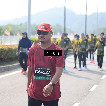 Runner Photo 6938134