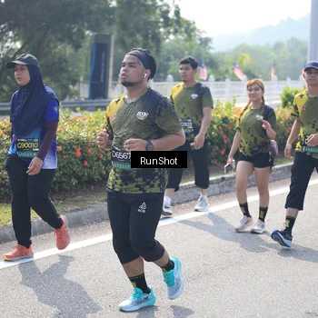 Runner Photo 6938151