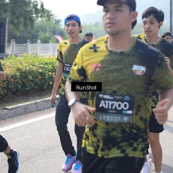 Runner Photo 6938172
