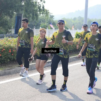 Runner Photo 6938174