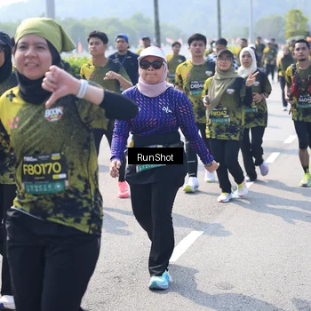 Runner Photo 6938178