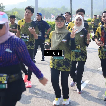 Runner Photo 6938187