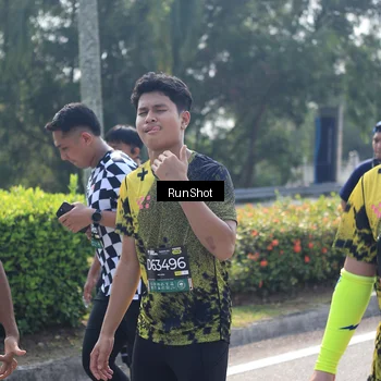 Runner Photo 6938206