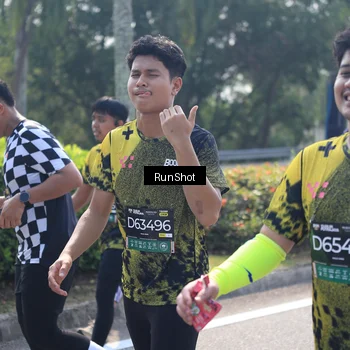 Runner Photo 6938207