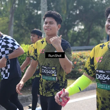 Runner Photo 6938208