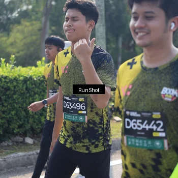 Runner Photo 6938211