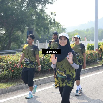 Runner Photo 6938224