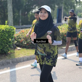 Runner Photo 6938235