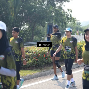 Runner Photo 6938242