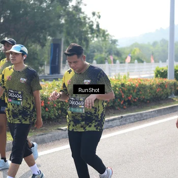 Runner Photo 6938246