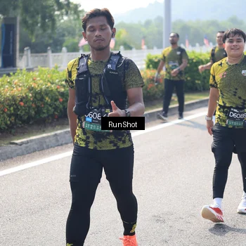 Runner Photo 6938273