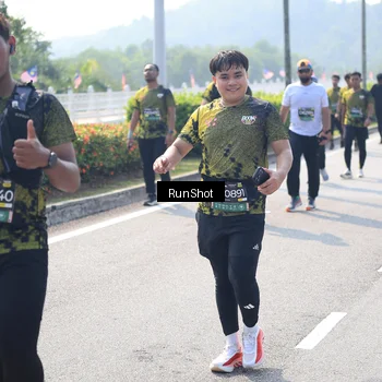 Runner Photo 6938274