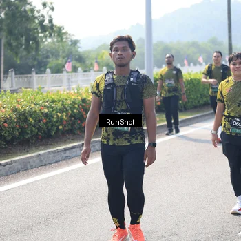 Runner Photo 6938276