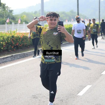 Runner Photo 6938278