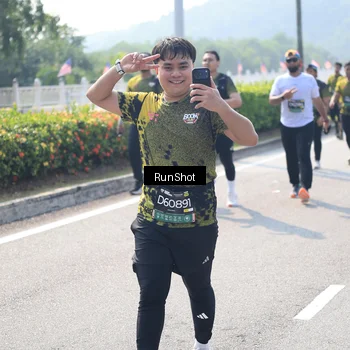 Runner Photo 6938279