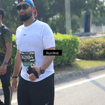 Runner Photo 6938287