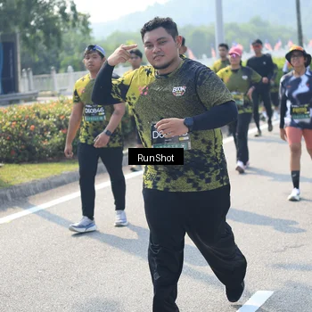 Runner Photo 6938296