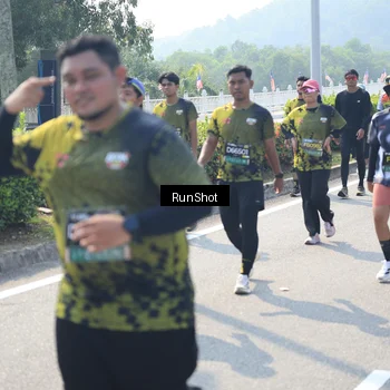 Runner Photo 6938300